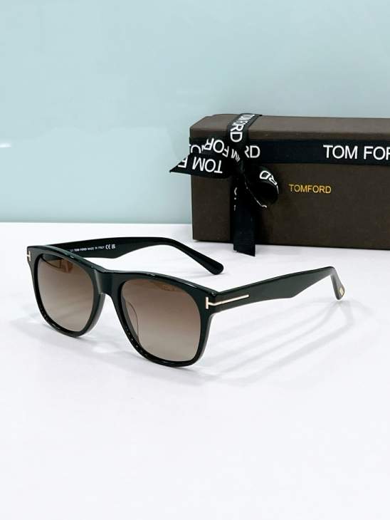 Picture of Tom Ford Sunglasses _SKUfw76511909fw